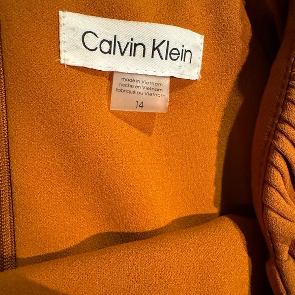 Calvin Klein Orange Dress with Pleated Sleeves - Picture 4 of 4